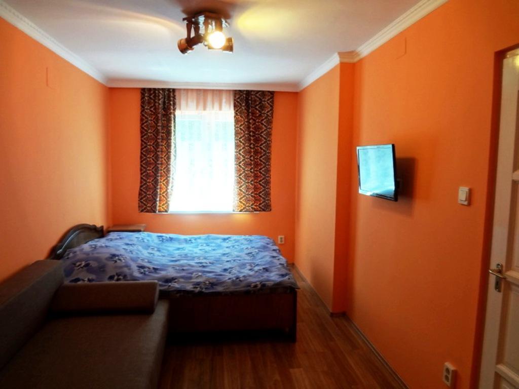 Horvath Apartmanhaz 오라샤자 외부 사진